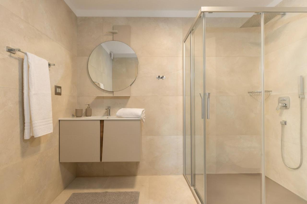 Luxury Villa Santa Cruz With Xl Pool And Jacuzzi Potpican Экстерьер фото